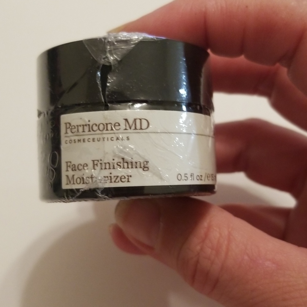 Skin care bundle - Picture 4 of 4